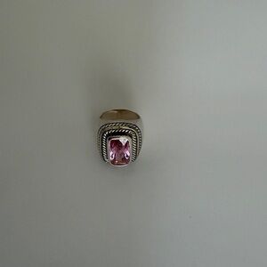 Elegant Pink Stone Silver Ring